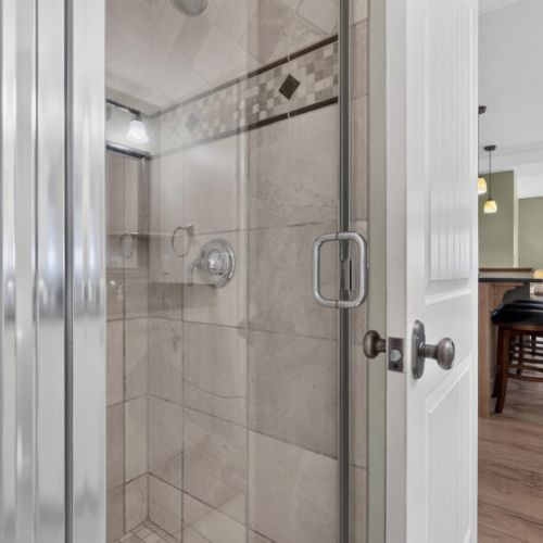 Standing shower | glass door
