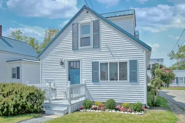 Area Guide 4 The cove