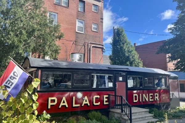 Palace diner