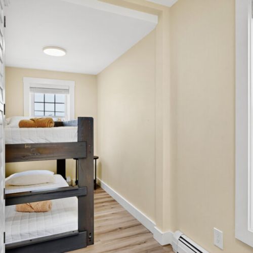 9ab2be72 a8f3 49bf a78f 89f2d23db64b 21f5bd82