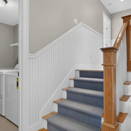 Second floor | laundry room