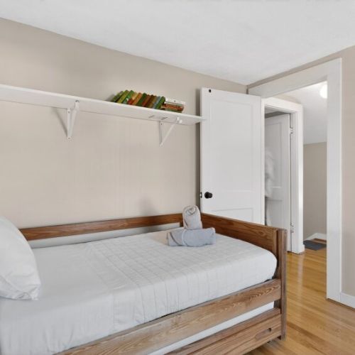 Twin trundles | 2nd floor