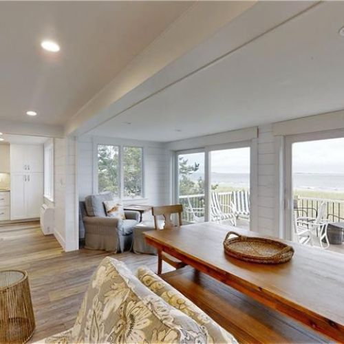 Second level | reading nook | large dining table | ocean view