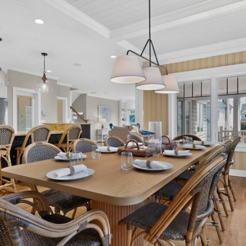 Dining room table | seats 10