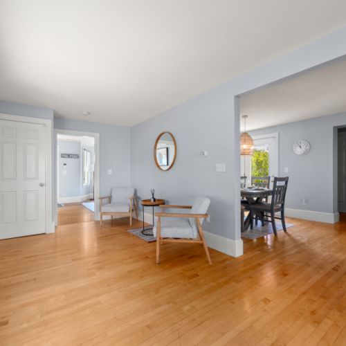Hall between kitchen and living room