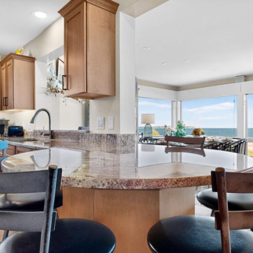 Breakfast bar