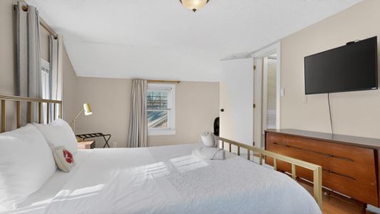 0eddba01 71bc 4be9 88af 8cda3c276f11 5a65d126