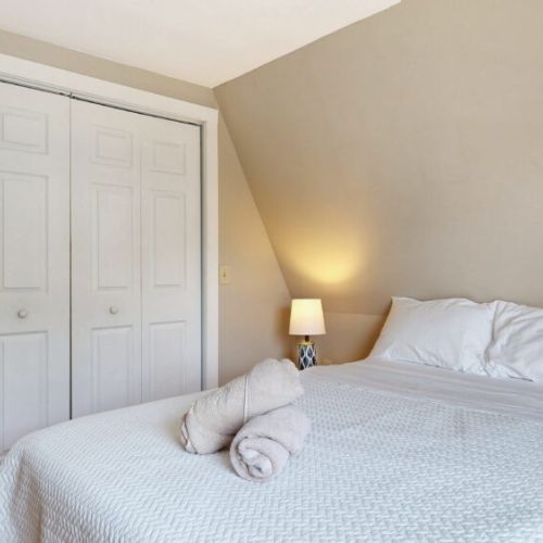 Bedroom #1