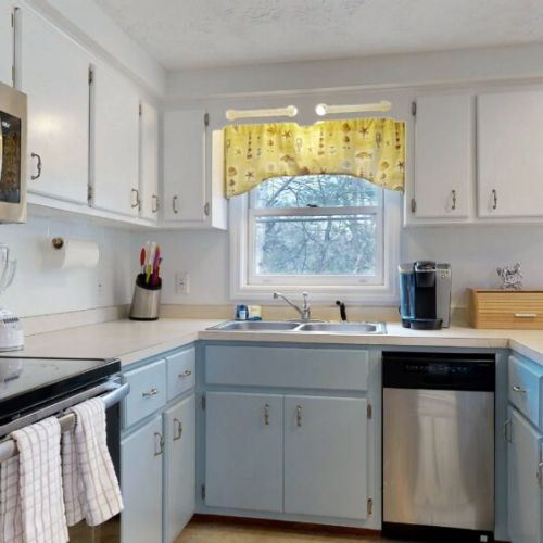 Fully equipped kitchen with stainless steel appliances