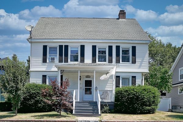 Dancing Queen | Pet Friendly