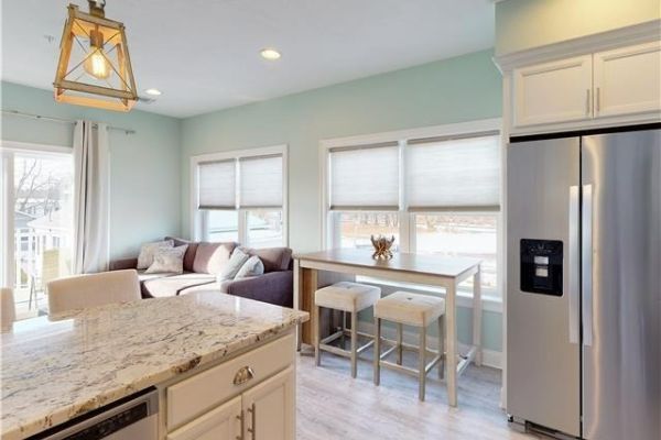 Beachside abode 2b