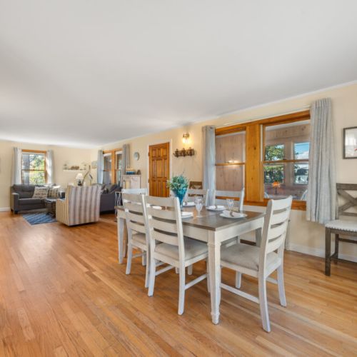 Open concept living and dining | access to sunroom