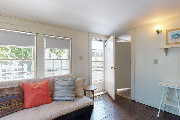 Suite Dreams by the Sea #4