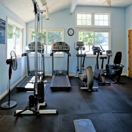 Communal gym available