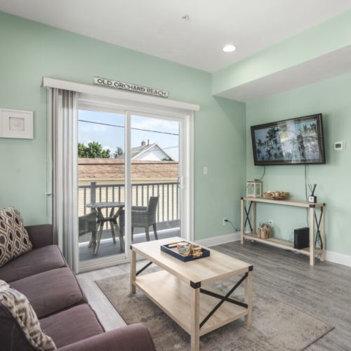Living room | private balcony