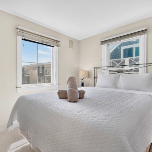 Queen bedroom