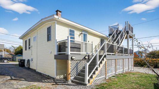 284bbabe 454a 46af 8e7a 125729ed2a83 bd585e28