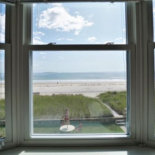 Main bedroom | view of the ocean