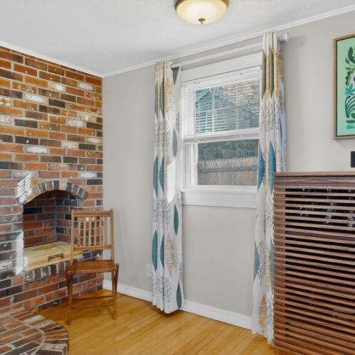 Ornamental fireplace