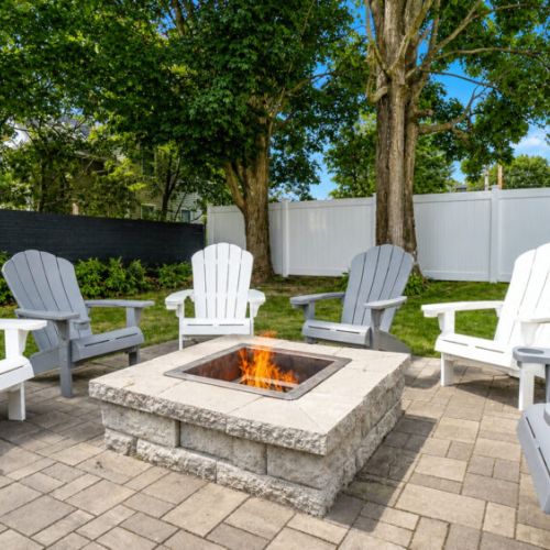 Outdoor fireplace
