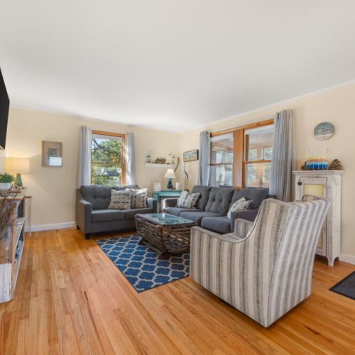 Livingroom with comfortable seating
