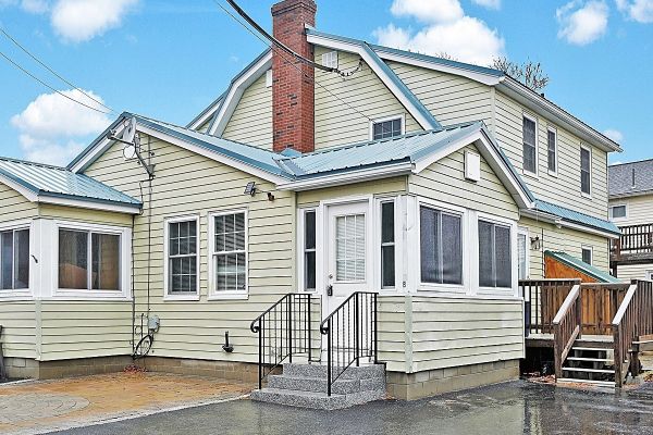 Maggie’s place at seaside